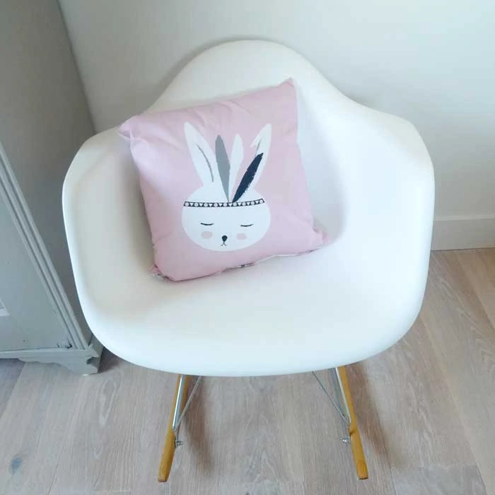 kussen konijntje roze kinderkamer meisjeskamer kussens hiphuisje 2