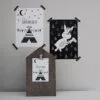 Poster tipi zwart wit. 12 vooraanzicht posters kinderkamer hip huisje
