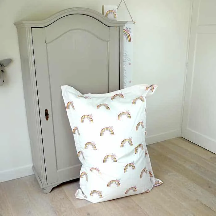 zitzak regenbogen regenboog kinderkamer meisje hiphuisje 5