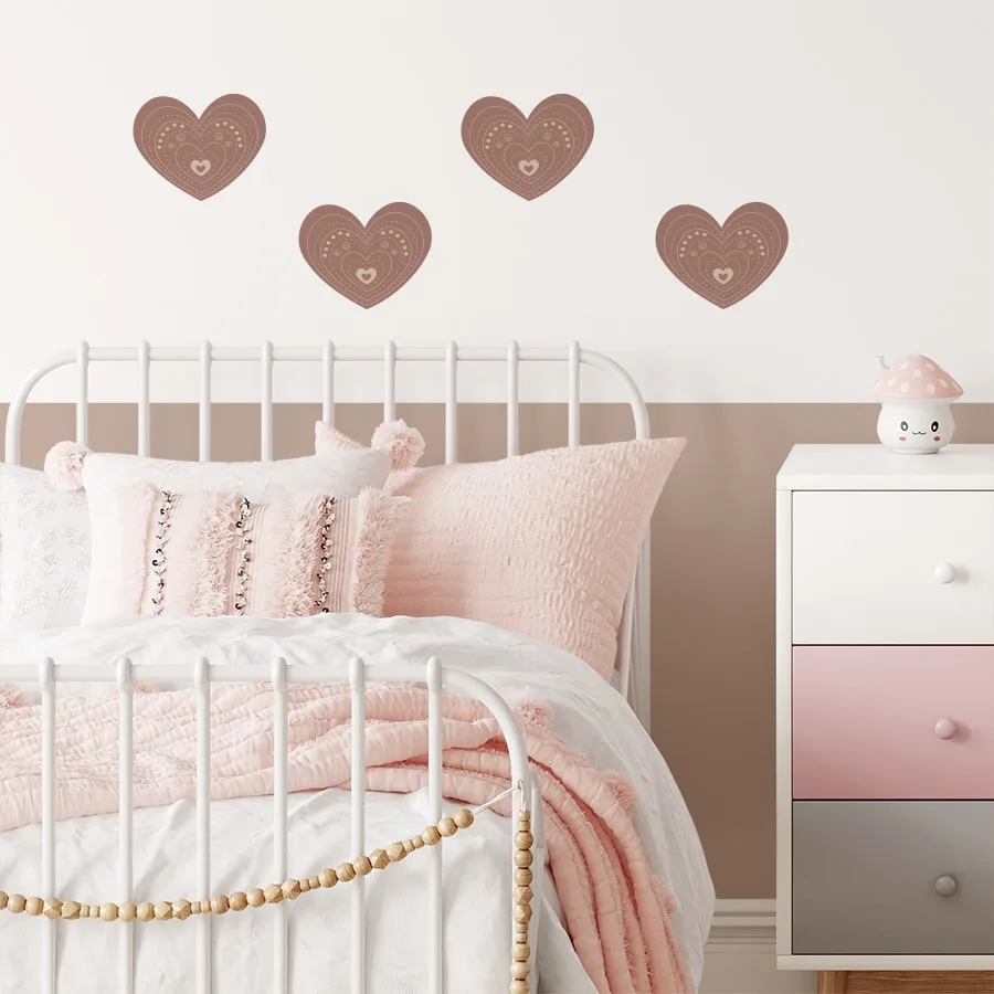 kleine muurstickers met hartjes in bruin - hiphuisje