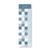 Groeimeter jongenskamer blauwe ruitjes 3 Groeimeter blauwe ruitjes voor de jongenskamer, vrijstaand, van Hip Huisje