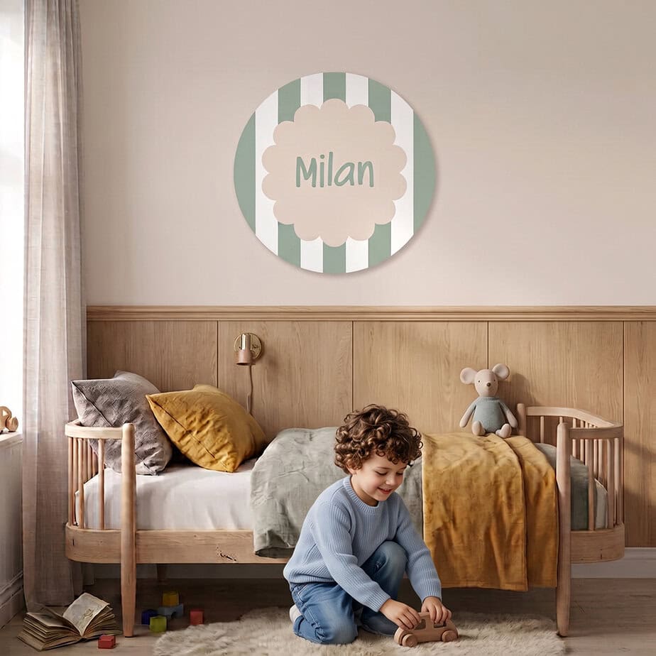 Muurcirkel streepjes kinderkamer, personaliseer met naam 13 muurcirkel voor de kinderkamer met groene strepen en naam