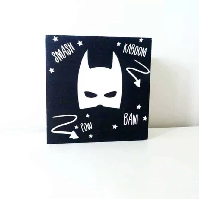decoblok hout zwartwit superhero hiphuisje 1