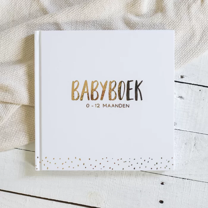 invulboek babyboek wit 0 t/m 12 maanden herinneringen hiphuisje