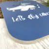 detail houten bord krokodil hiphuisje