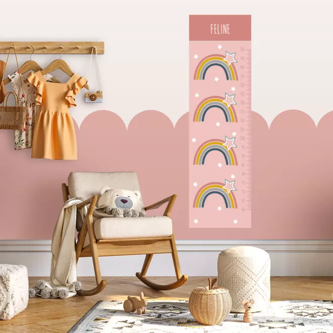 groeimeter muursticker regenboog roze hiphuisje