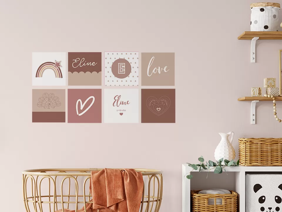 een kinderkamer personaliseren met naamtegeltjes breed SFEERFOTO TEGELTJES BABYKAMER DECORATIE HIPHUISJE