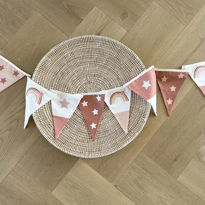 vlaggenlijn regenbogen naturel kinderkamer hiphuisje kopiëren